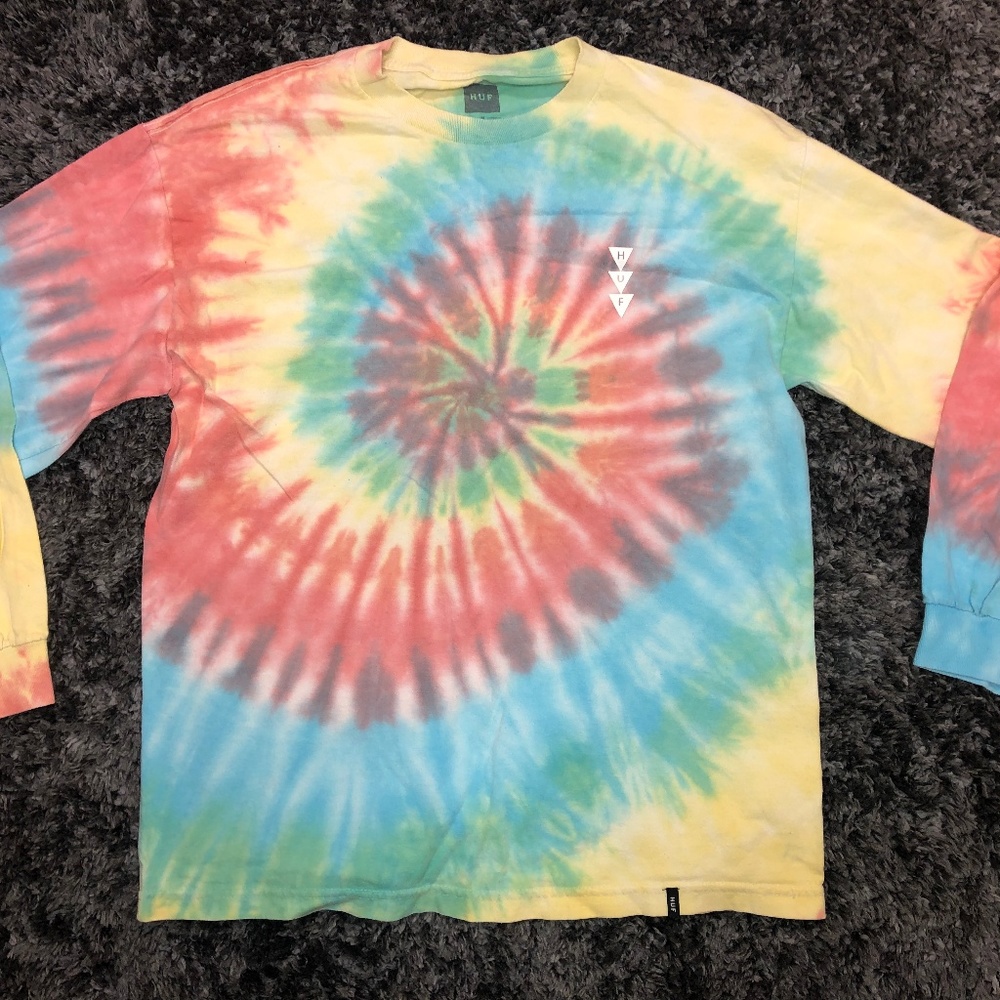 limited edition tie die HUF long sleeve t